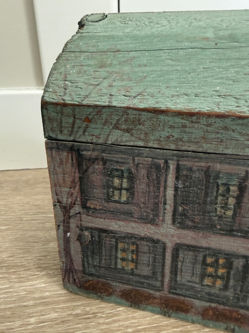 Maine Antique Painted Driftwood House - Picture 5 of 8